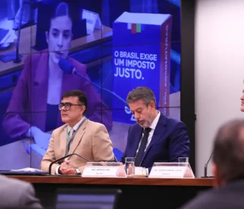 Comissão da Câmara aprova isenção do IR para quem ganha até R$ 5 mil