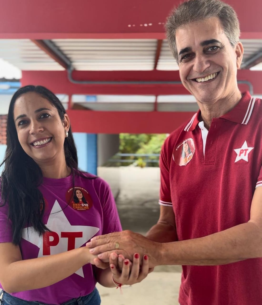 No momento você está vendo Deputado diz que PT fica mais forte após eleição de Ana Carolina para presidência do diretório