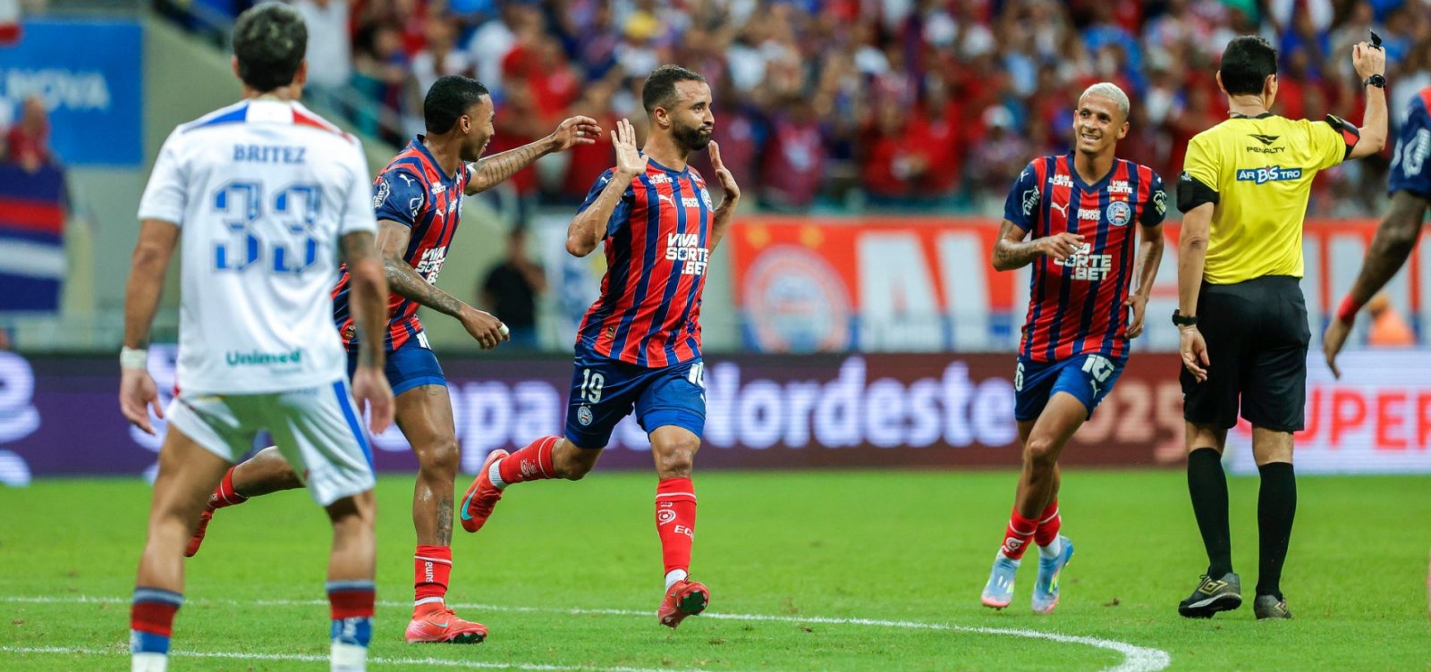No momento você está vendo Bahia vence Fortaleza e enfrenta Ceará nas semifinais Nordestão