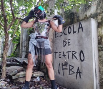 Protesto: performance denuncia o apagamento das artes cênicas e o abandono da cultura na Bahia