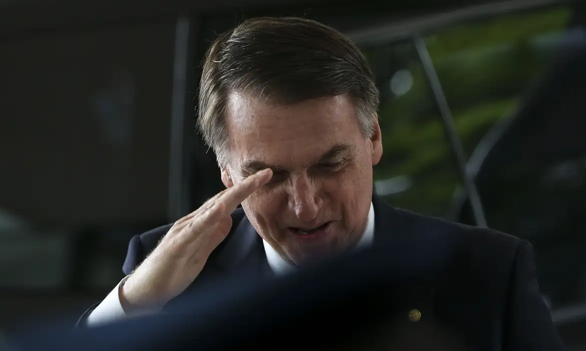 No momento você está vendo Relatório da PF diz que Bolsonaro movimentou R$ 30,5 milhões em um ano