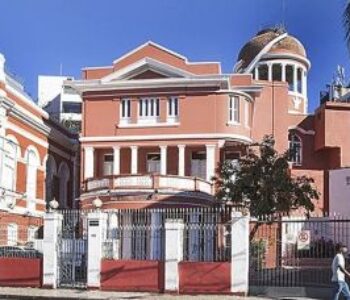 ACADEMIA DE LETRAS E ARTES DO SALVADOR EMPOSSA NOVOS MEMBROS