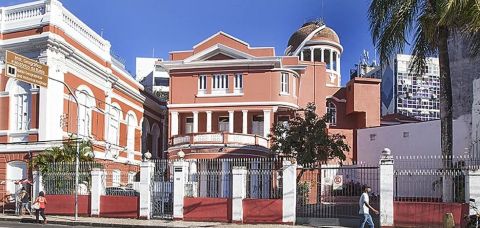 No momento você está vendo ACADEMIA DE LETRAS E ARTES DO SALVADOR EMPOSSA NOVOS MEMBROS