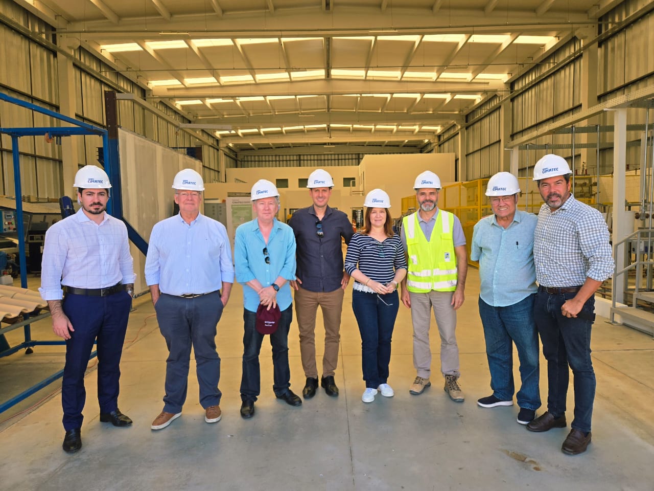 No momento você está vendo Presidente do Sinduscon-BA participa de visita técnica ao CIMATEC Park com a Comissão de Obras da FIEB