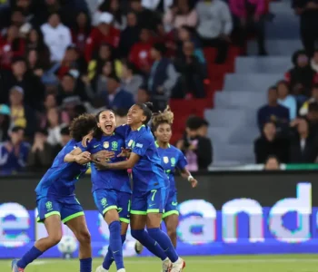 Em final emocionante, Brasil bate Colômbia e é campeão da Copa América