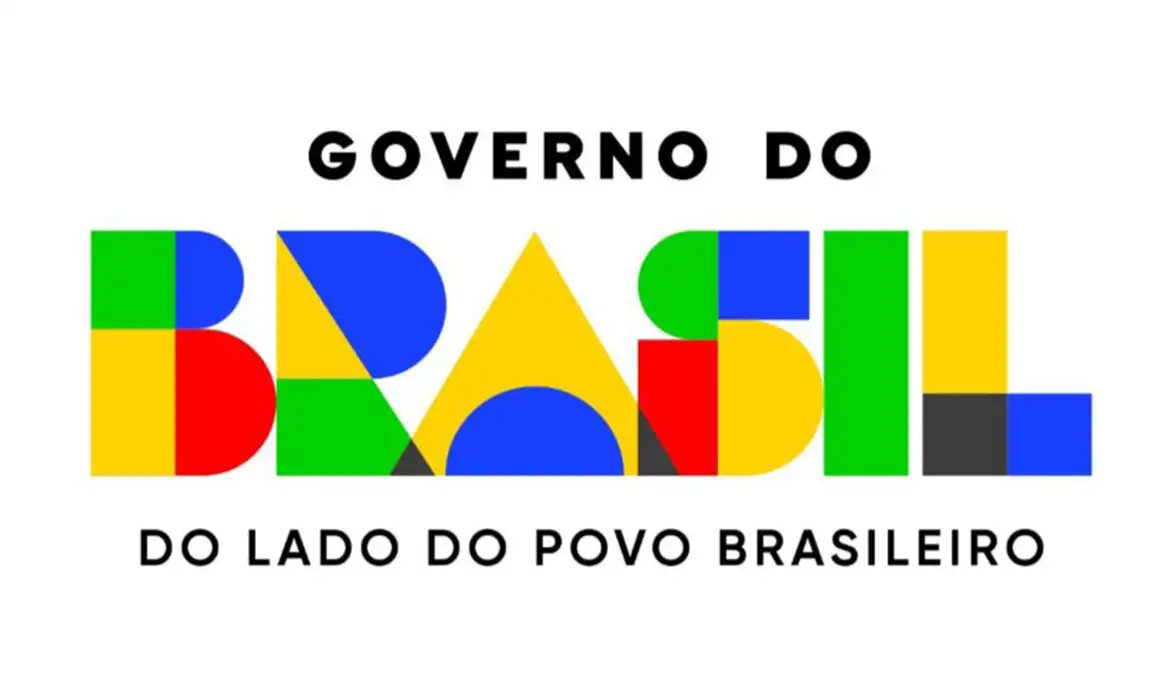 No momento você está vendo Governo federal muda slogan para “Do lado do povo brasileiro”