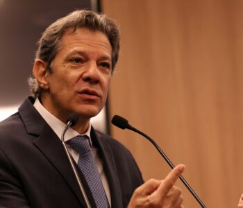 Haddad prevê queda dos juros “em breve” e 2026 “muito melhor”