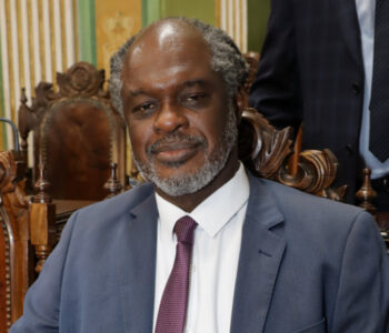 Vereador pede novo centro para atender pessoas com TEA