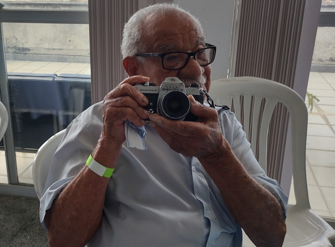 No momento você está vendo Fotojornalismo perde a genialidade de Anízio Carvalho