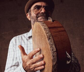 Africania faz homenagem ao mestre Bel da Bonita durante show do PAMBA Difusão Amplificada