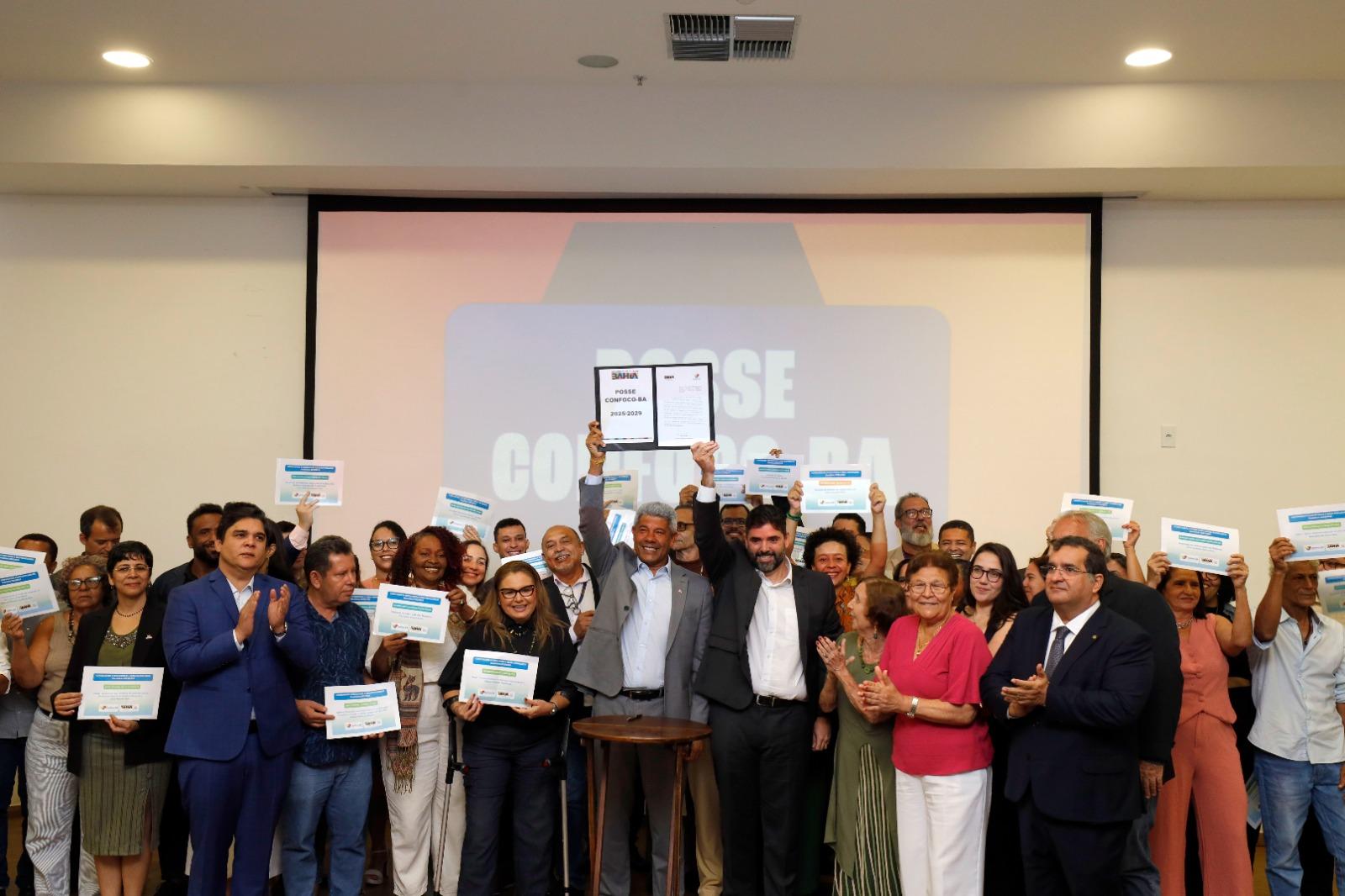 No momento você está vendo Estado empossa 44 novos conselheiros e nova presidente do Confoco na Bahia