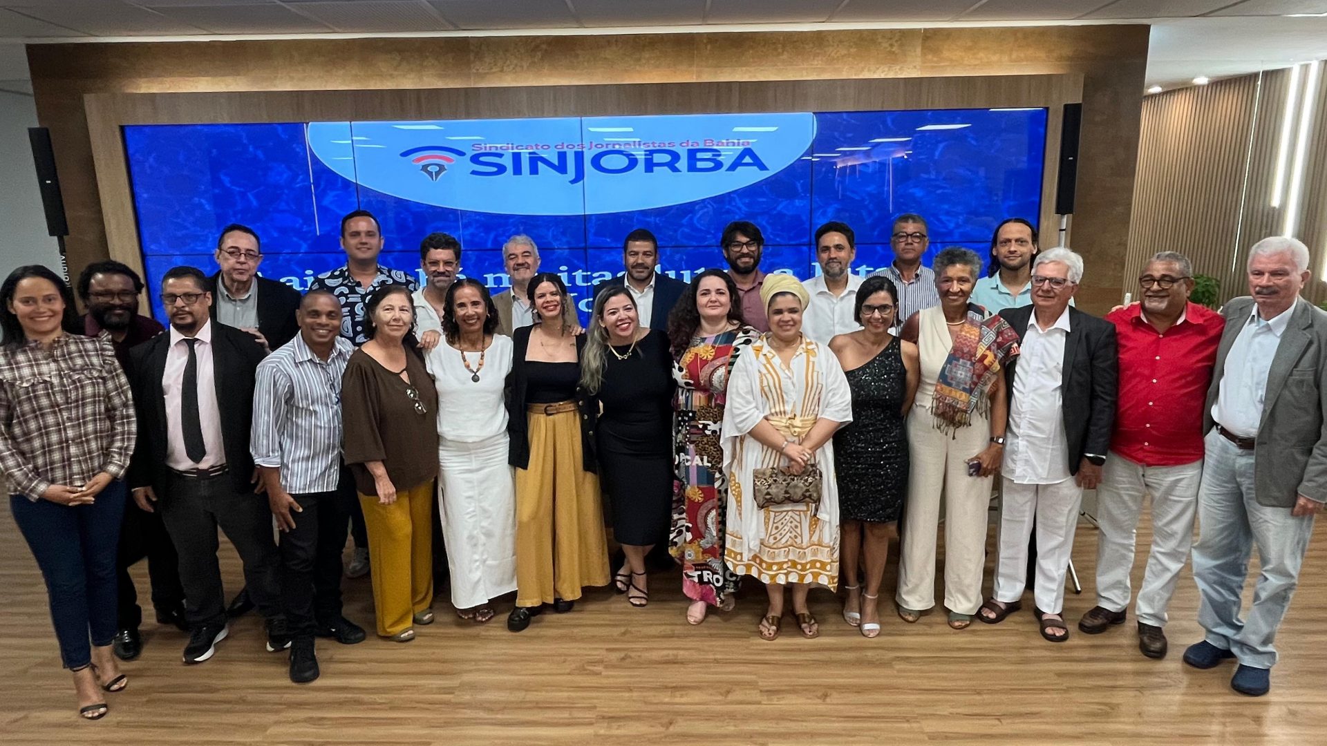 No momento você está vendo Nova diretoria do Sinjorba toma posse para a gestão 2025–2028