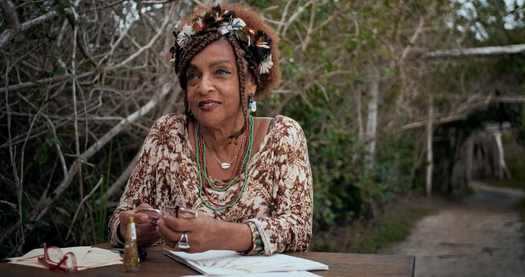 No momento você está vendo “Cartas Para” reúne Elisa Lucinda, Paulina Chiziane e Raquel Lima em documentário sobre escritoras
