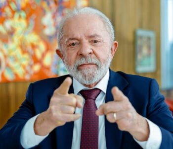 Lula assina MP de R$ 12 bilhões para renegociação de dívidas