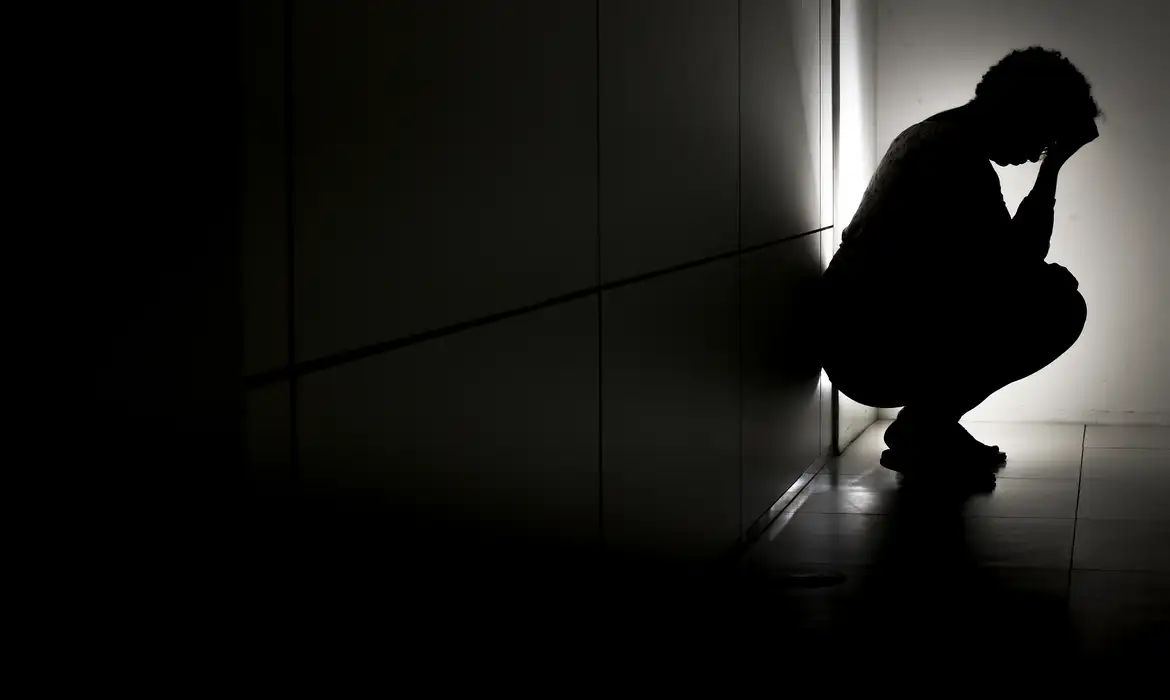 No momento você está vendo Uma em cada 4 pessoas já pensou em suicídio, alerta pesquisa