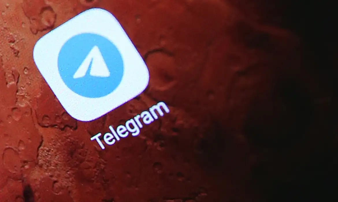 No momento você está vendo Telegram atende AGU e remove canais que vendiam falsa cura para câncer