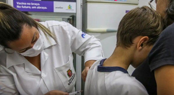 No momento você está vendo Vacina contra HPV reduz em 58% casos de câncer de colo de útero
