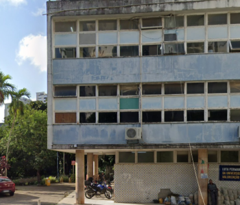 Estudantes da UFBA contra decisão que enfraquece voto discente em eleição da Faculdade de Direito