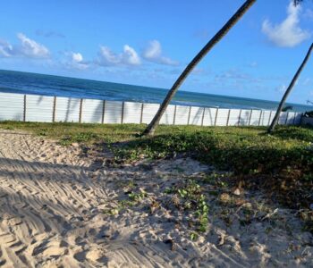 Moradores do Condomínio Aldeias de Jacuípe são surpreendidos com bloqueio de acesso à praia