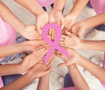 Outubro Rosa: Shopping Center Lapa tem ação com serviços gratuitos e campanha solidária de doação de cabelo