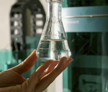 Metanol: estados e municípios recebem orientações para atendimentos