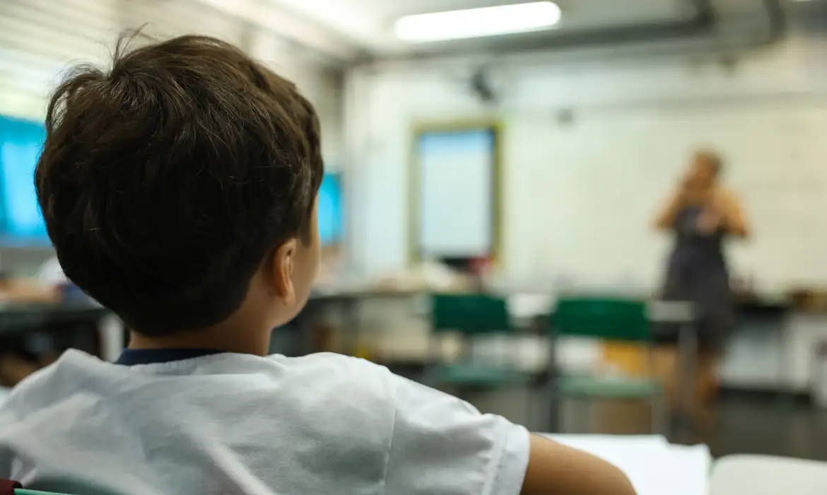 No momento você está vendo STF suspende leis que proibiram ensino de gênero nas escolas