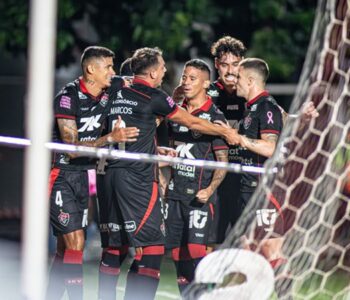 Vitória vence o Ceará e torcedor confia na virada