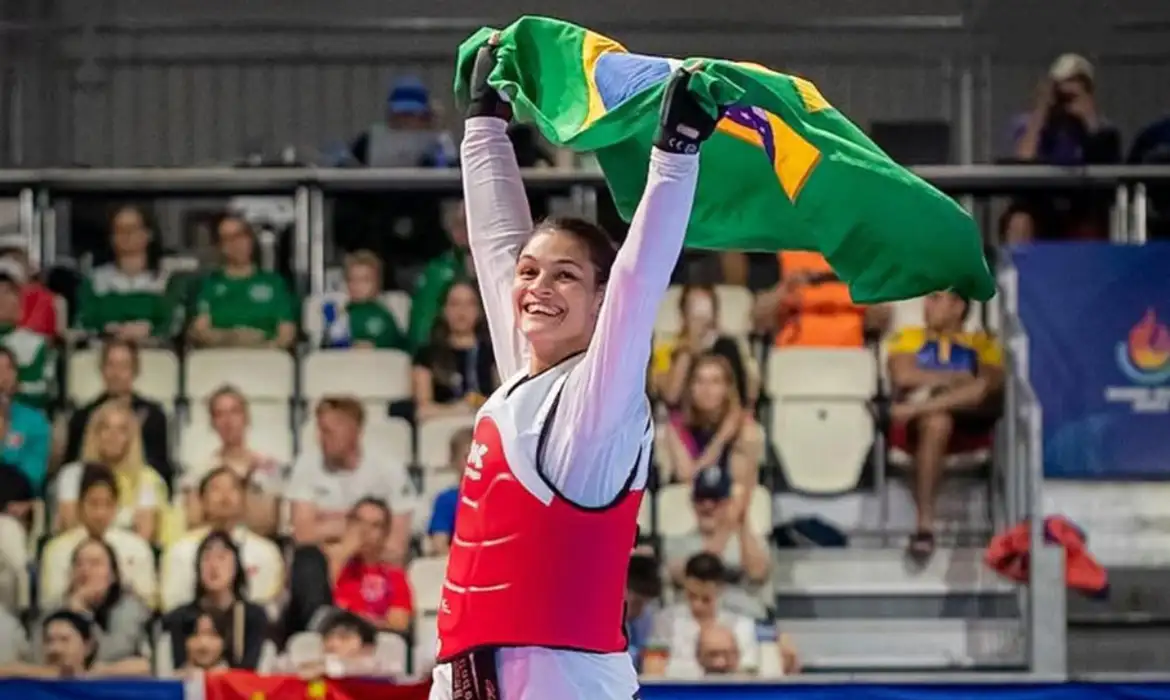No momento você está vendo Maria Clara Pacheco é campeã mundial de taekwondo na China