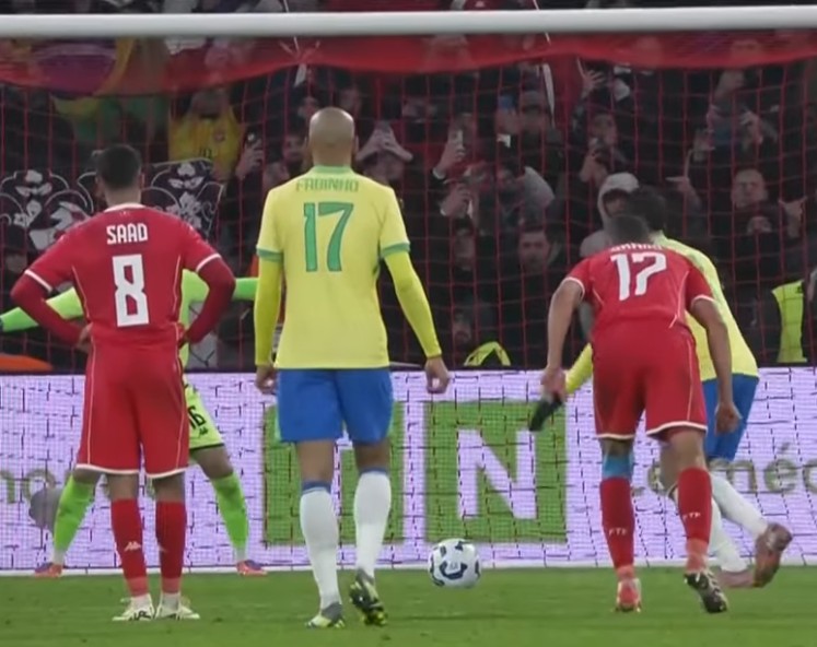 No momento você está vendo Seleção decepciona e só empata com Tunísia