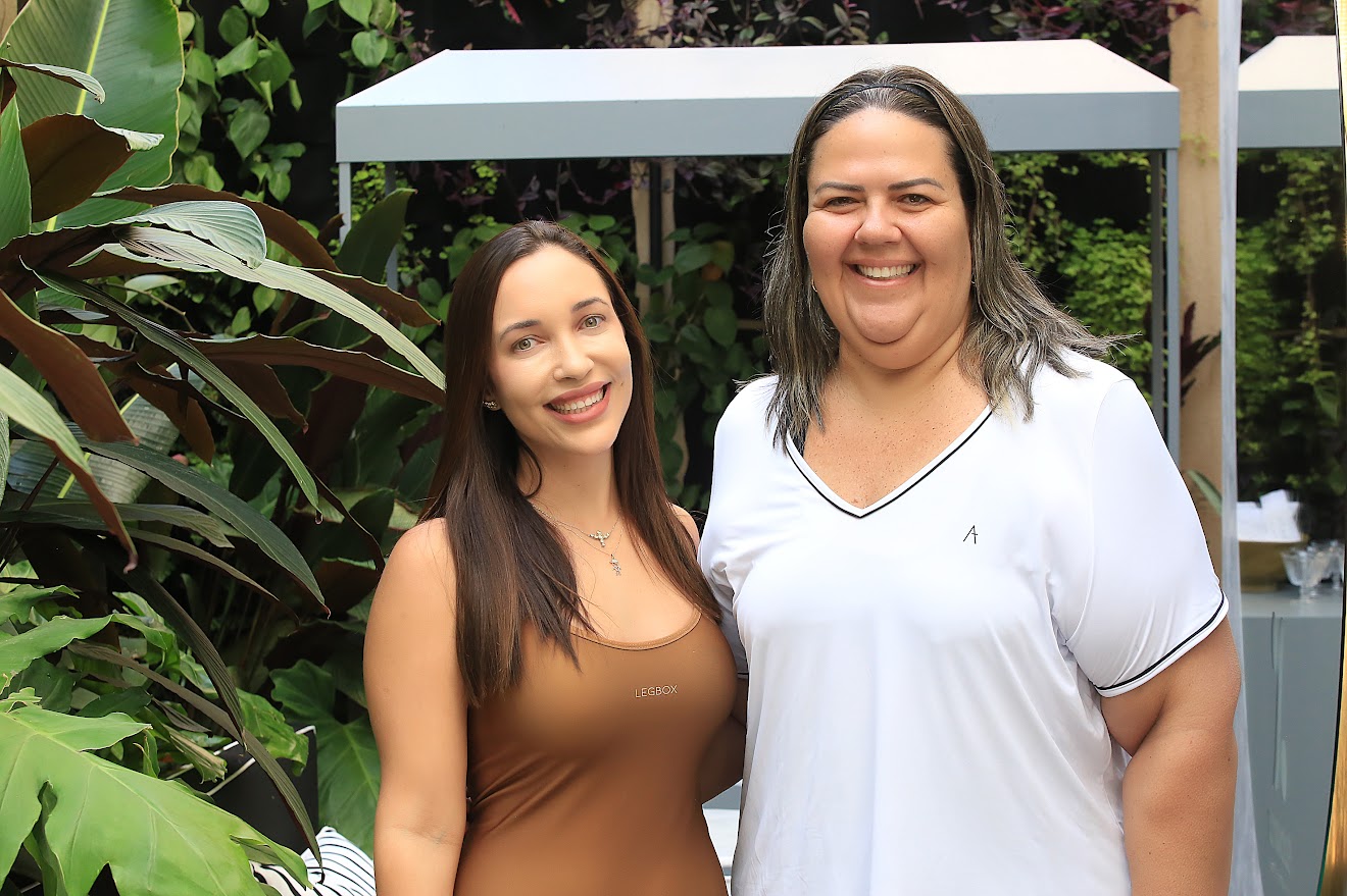 No momento você está vendo Aula de Hot Yoga marca inauguração do Núcleo Ohana em Salvador