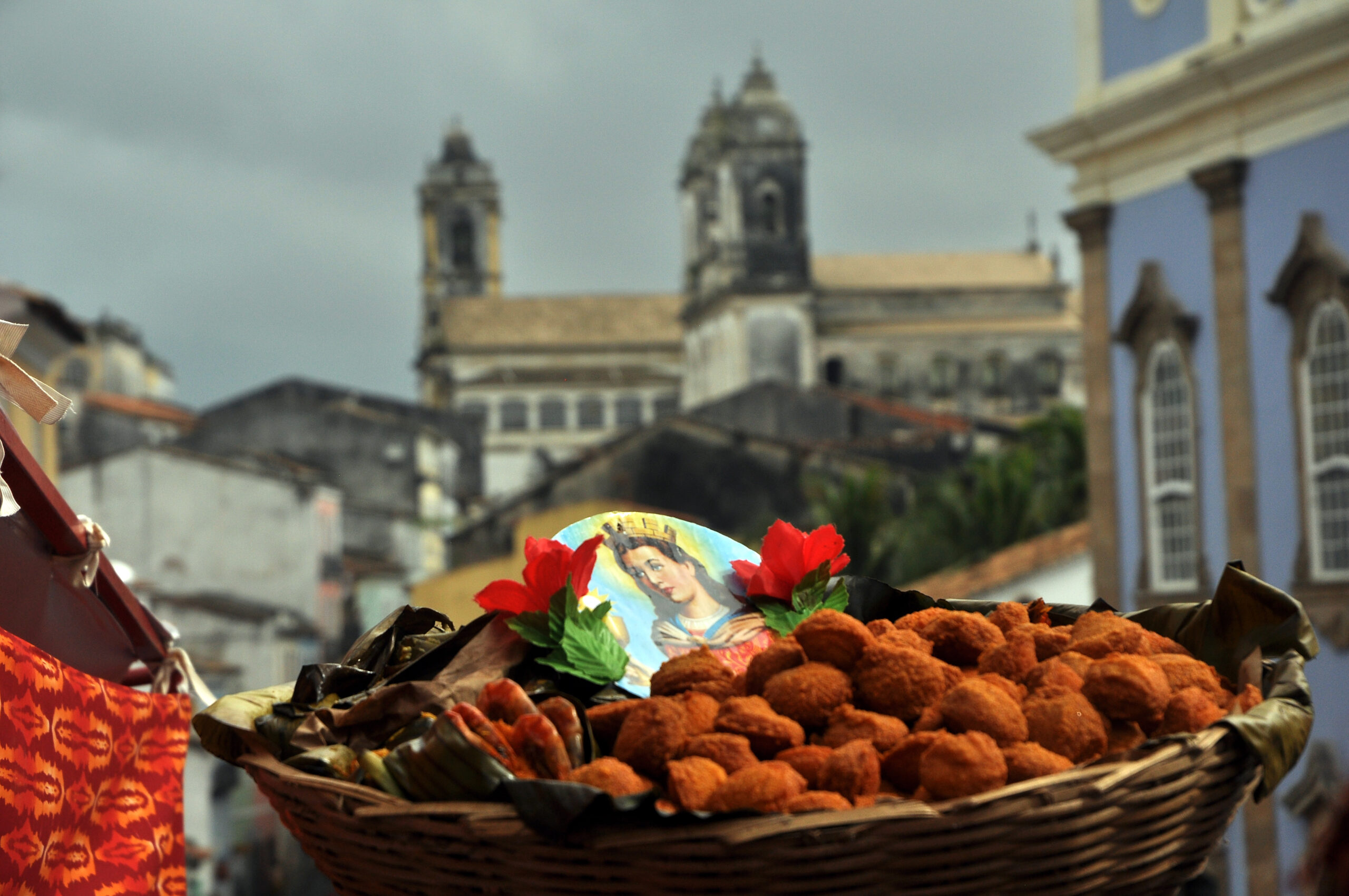 No momento você está vendo Grandes fotógrafos baianos fazem homenagem a Santa Bárbara em exposição na cidade de Lisboa