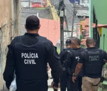 Polícia Civil faz operação contra o Comando Vermelho na Bahia e no Ceará
