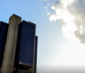 Copom decide nesta quarta se mantém Taxa Selic em 15% ao ano