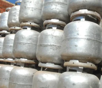 Gás gratuito chega a 1 milhão de famílias a partir de segunda-feira