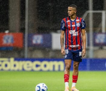 BAHIA TROPEÇA NA FONTE E NA ÁGUA E PERDE PARA O FORTALEZA POR 3X2