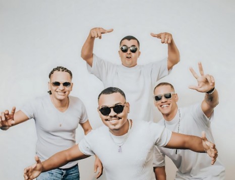 No momento você está vendo Festa Coqueiral, em Arraial D’Ajuda, confirma novas atrações