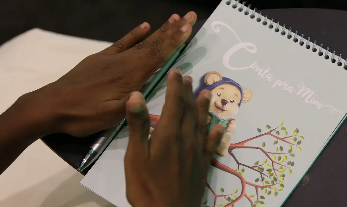 No momento você está vendo Analfabetismo entre pessoas idosas negras cai em 11 anos