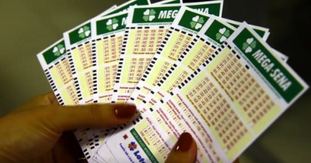 No momento você está vendo Mega-Sena sorteia nesta terça-feira prêmio acumulado em R$ 67 milhões