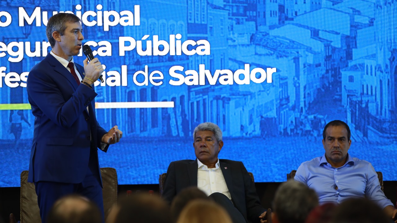 No momento você está vendo Governo da Bahia reforça cooperação no novo Plano Municipal de Segurança de Salvador