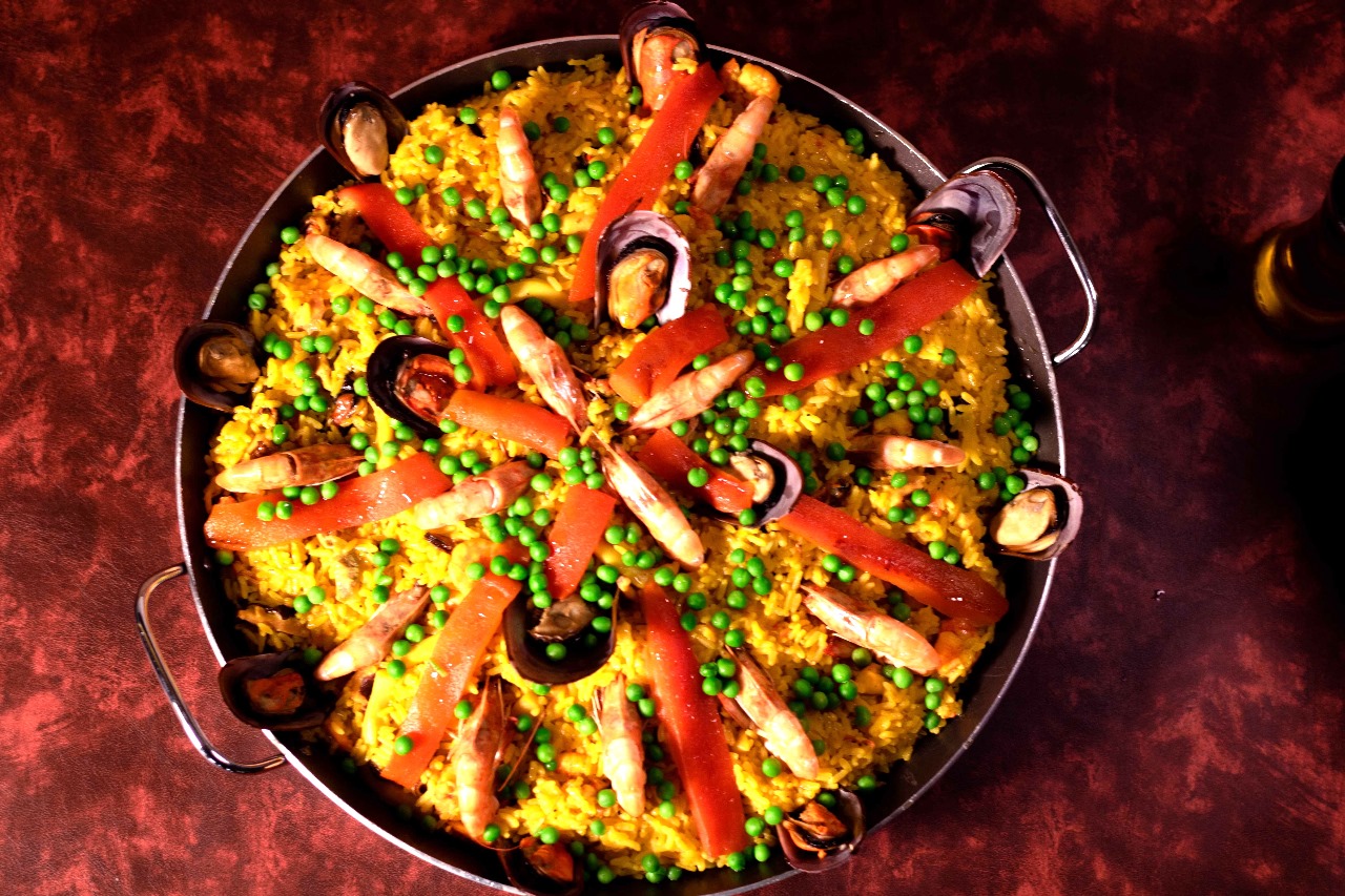 No momento você está vendo Restaurante Santiago celebra cinco anos com Festival de Paellas