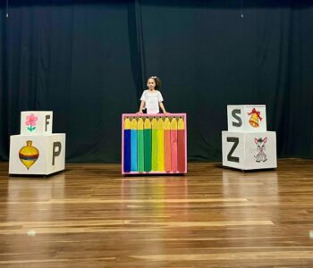 Hora da Criança estreia espetáculo teatral “Infância”