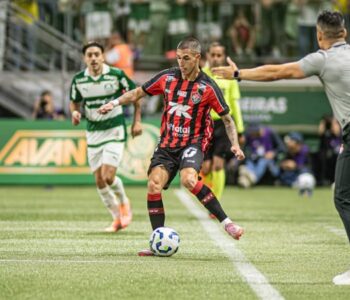 Vitória consegue empate com Palmeiras e ainda respira