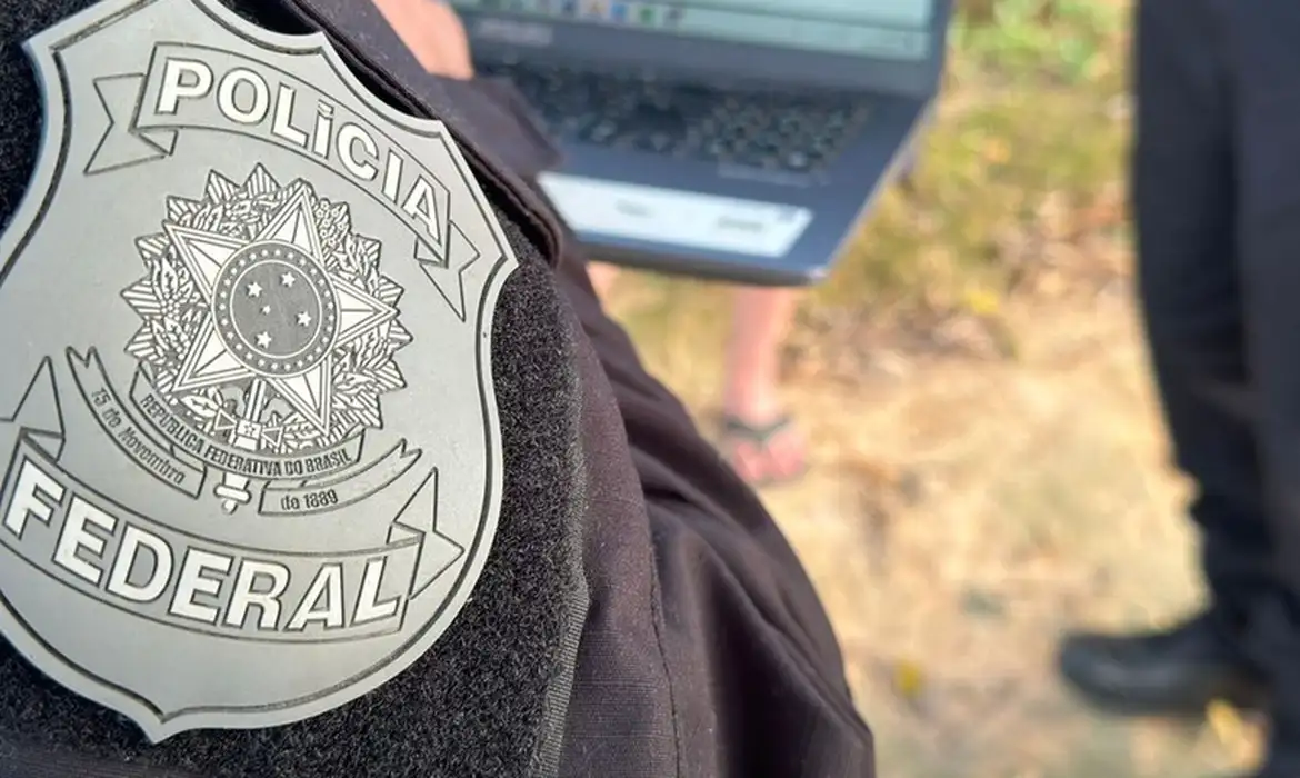 No momento você está vendo Polícia Federal cumpre mandados na Câmara dos Deputados