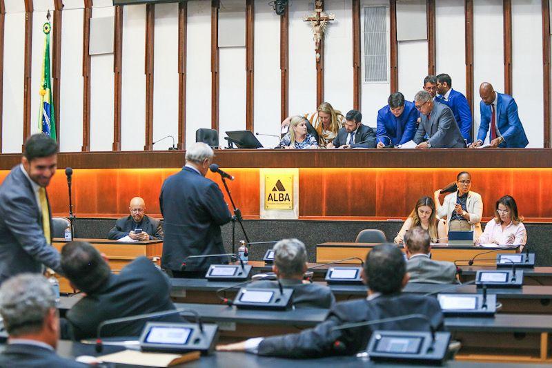 No momento você está vendo Assembleia Legislativa aprova projeto de lei que reorganiza o Planserv