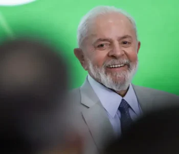 Datafolha: Lula lidera com 15 pontos sobre Flávio Bolsonaro em segundo turno