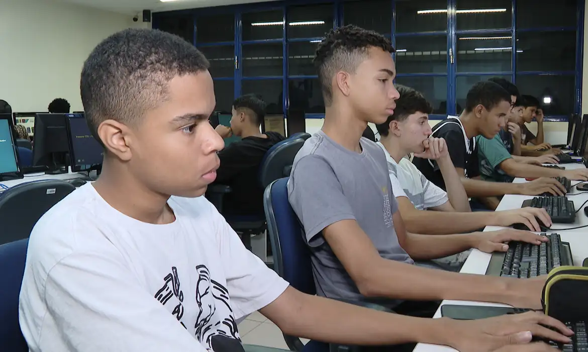 No momento você está vendo Unicef promove mais de 1 milhão de oportunidades para jovens no país