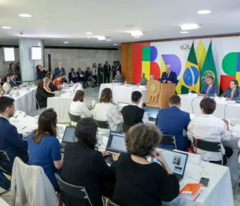 Lula afirma que vai vetar PL da Dosimetria