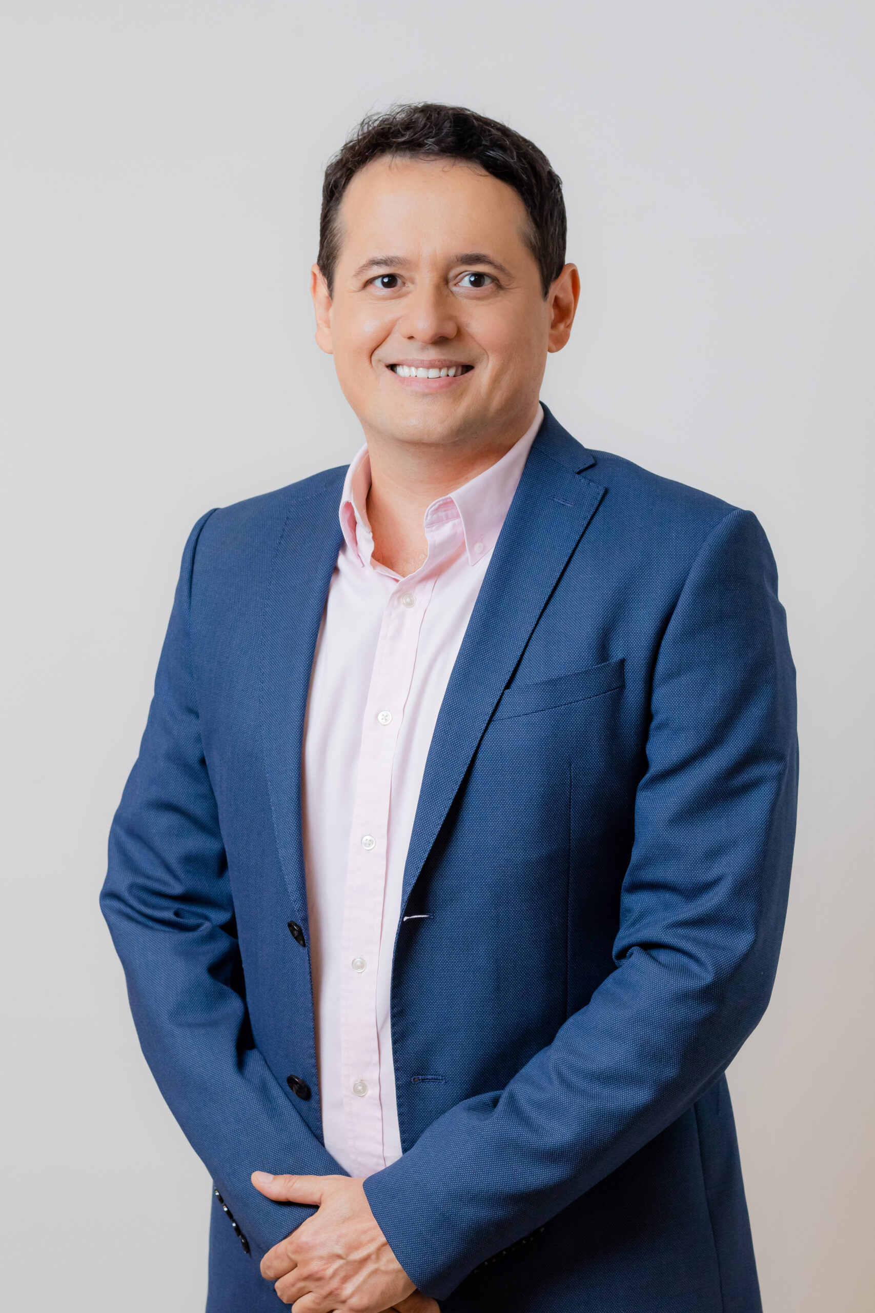 No momento você está vendo Cê, Eu