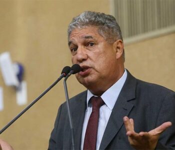 Rosemberg aponta soberba de ACM Neto ao culpar aliados pela derrota em 2022