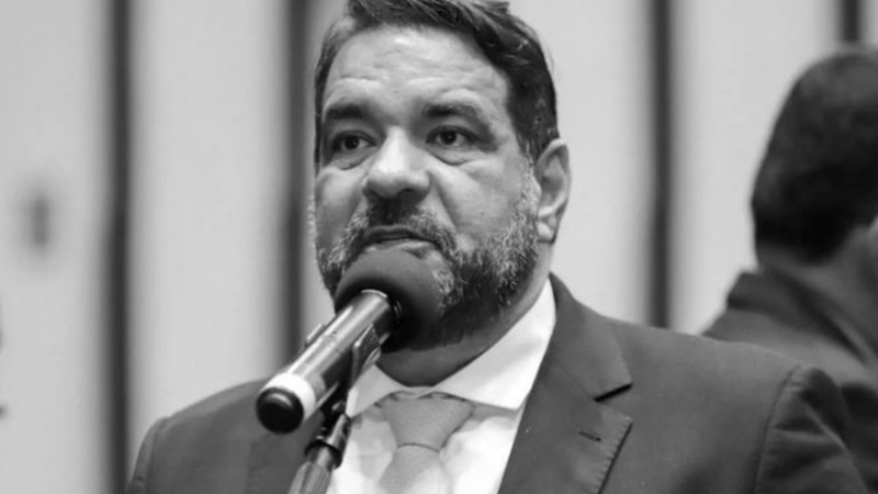 No momento você está vendo Governador decreta três dias de luto oficial na Bahia pela morte do deputado estadual Alan Sanches